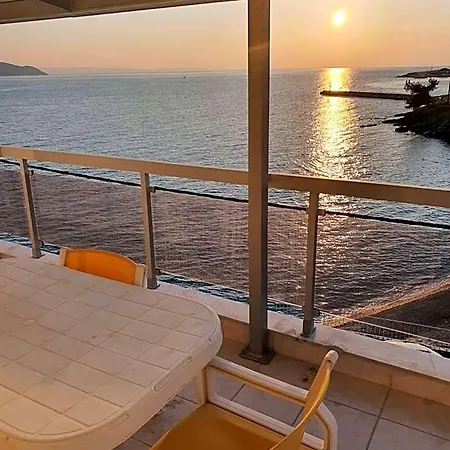 Appart hôtel Sunset_apartments Only 15 Meters From The Sea 3*